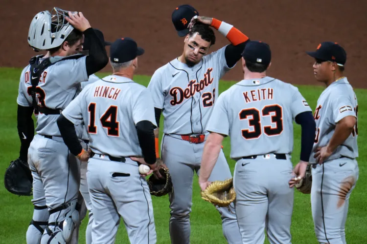 AL wild-card race looks like a mess. It could be lots of fun